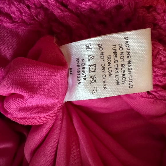 Pink Crochet Two-Piece Set - Picture 10 of 10